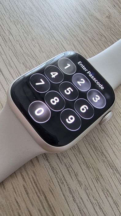 Apple Watch Series 9 41mm starlight