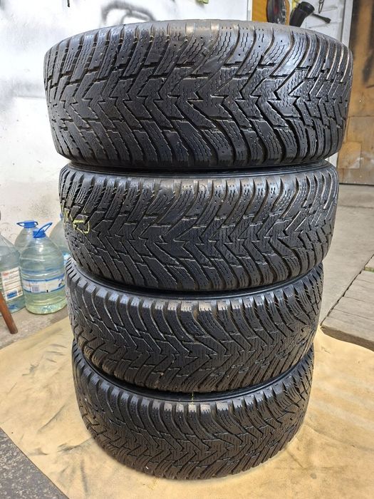 Резина зима 205/55 R16