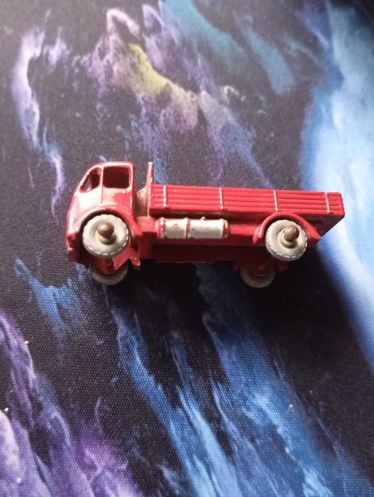 Matchbox Lesney No. 20a E.R.F. Stake Truck – stary model kolekcjonerski