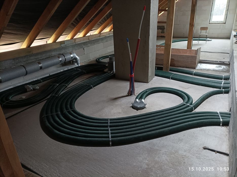 Układanie styropianu