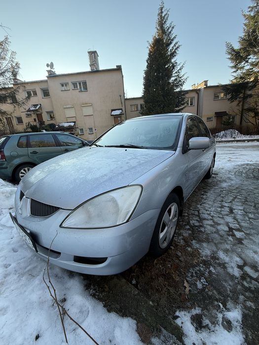 Mitsubishi lancer