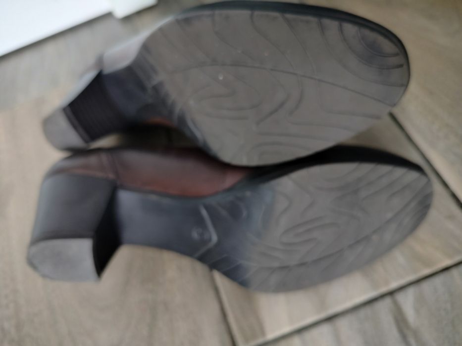 Buty czółenka brązowe r.40 Marco Tozzi