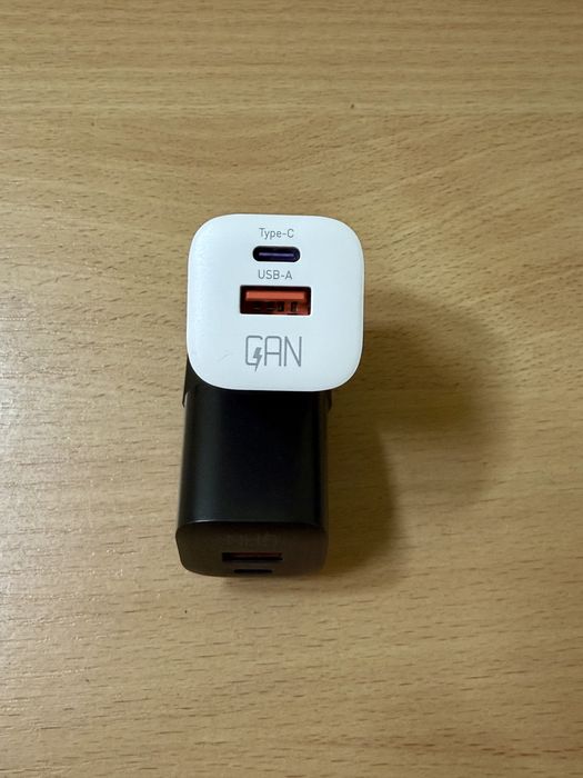 Essager 18w, 20w, 65w (зарядне для телефону)