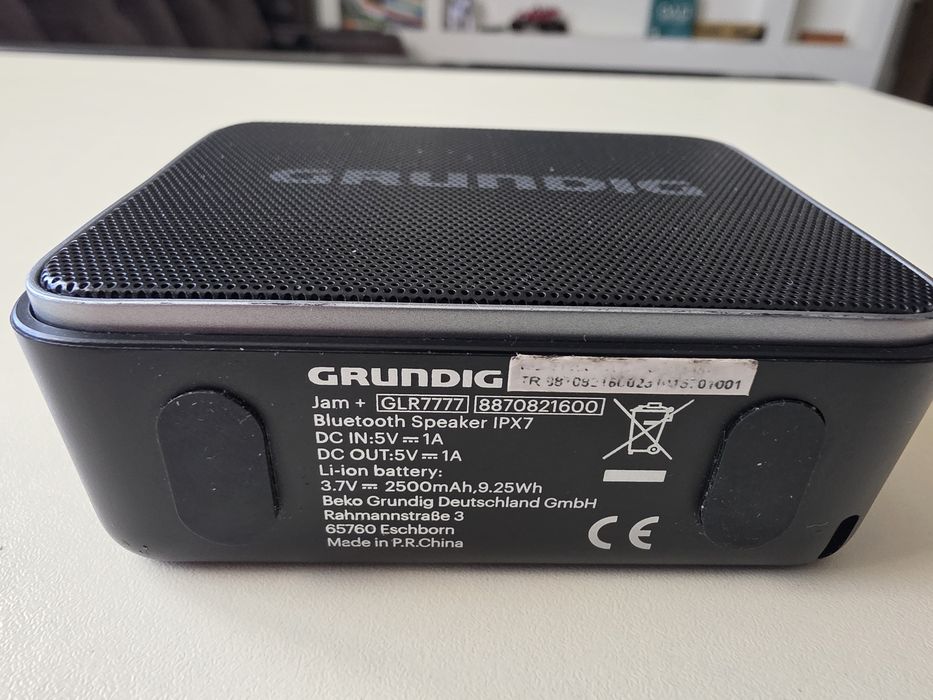 Grundig Jam + bluetooth колонка