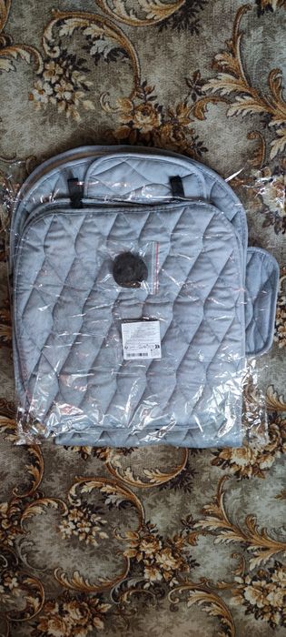 Чехлы на машину , для различных моделей.