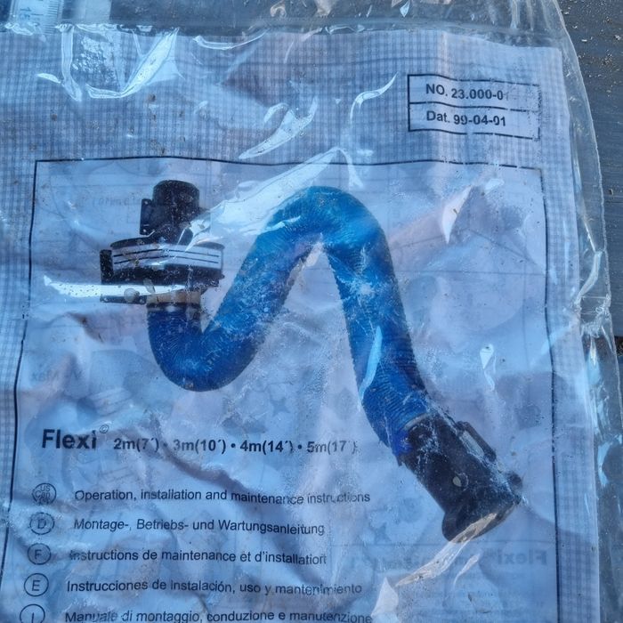 Odciąg wyciag spalin nowy faktura