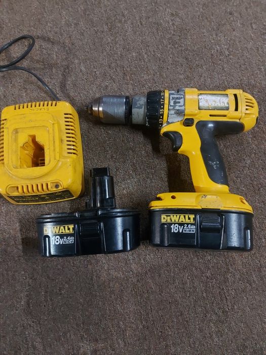 Dewalt dc988 деволт ударний шуруповерт