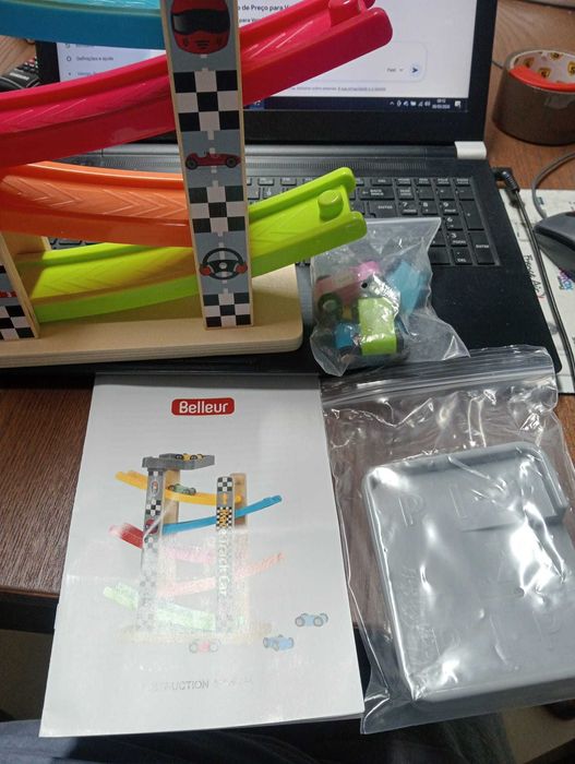 Pista de Carros em Cascata BELLEUR (Nova)–Brinquedo Educativo 1-3 Anos