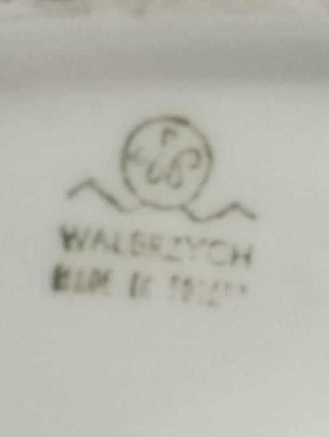 chart figurka porcelanowa Wałbrzych