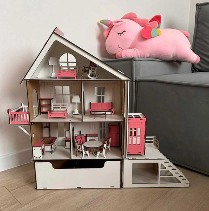 Ляльковий будинок LOL 60 см з балконом, ліфтом, меблями, шузлядкою