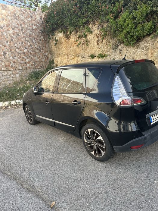 Renault scenic usado -cor preta