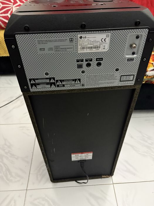 LG XBOOM ON7 500W – Coluna Hi-Fi Bluetooth, Karaoke, DJ, CD, USB