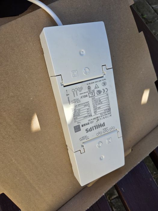 Profesjonalna oprawa downlight LED philips dn470b led20s/ 840