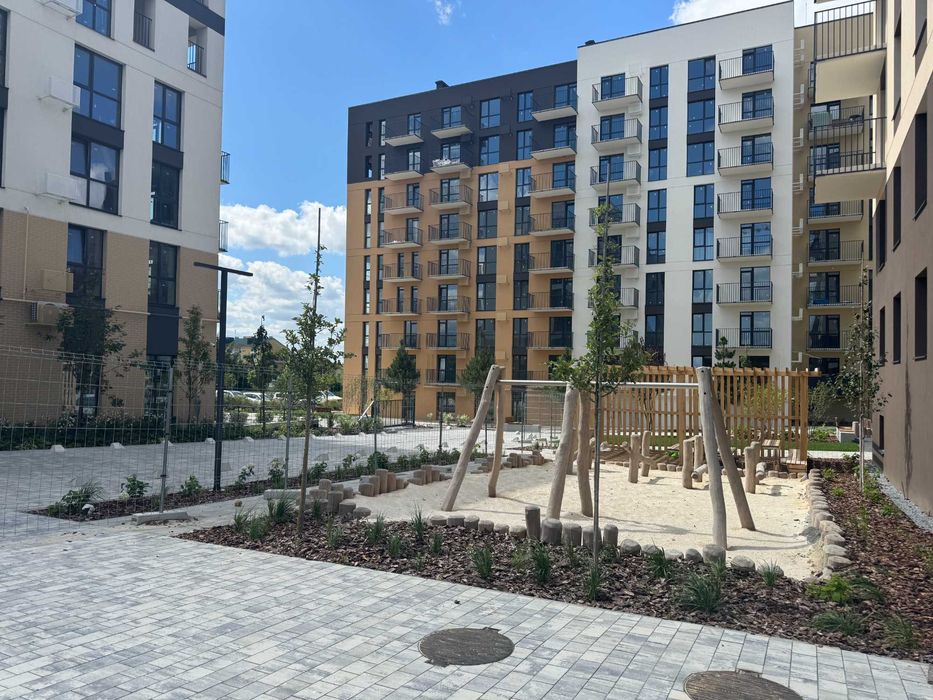 Продаж(Єоселя) 1-кімнатної квартири 53 м2 Пустомити (9км.від Львова)