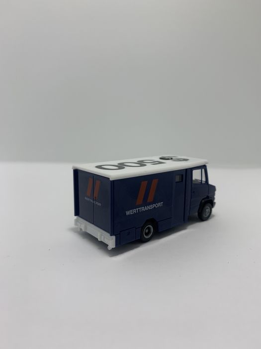 Miniatura Mercedes da Herpa escala H0 1/87
