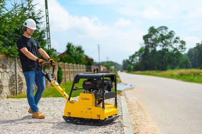 Wynajem / Zagęszczarka Gruntu, Ubijarka, Skoczek / 100kg / 300 kg