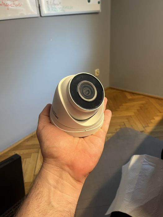 Rejestrator DS-7616NXI-K2 plus 4 kamery HWI-T221H