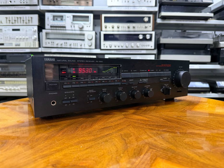 Amplituner Yamaha RX-500 stereo, Audio Room