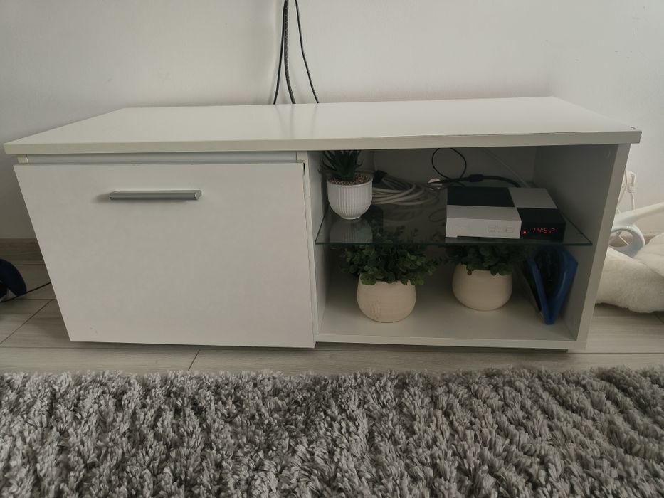 Szafka RTV pod telewizor
