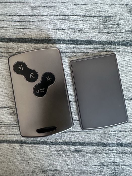 Чехол ключа Renault