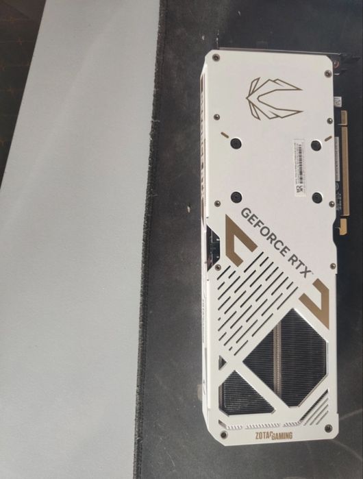 Venda ou troca Zotac 5070 AMP edition