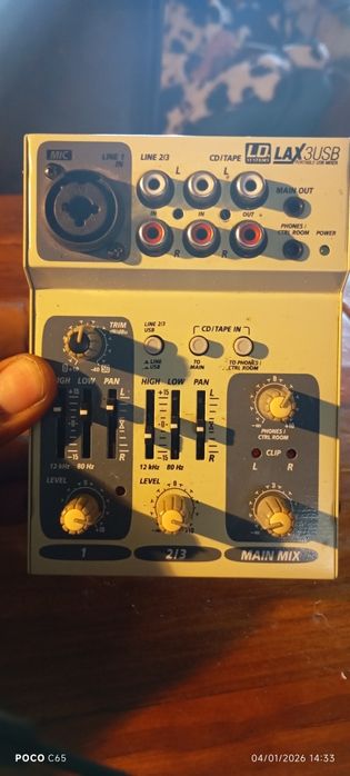 Guitarra Rocker e mesa mistura URGENTE