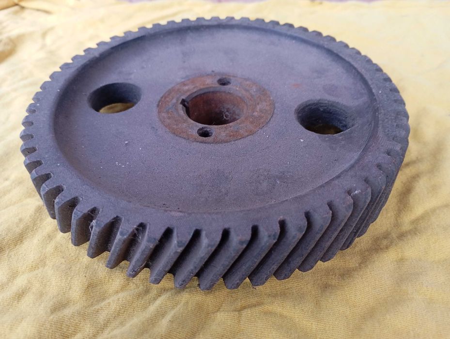 Шестерня грм от Волги