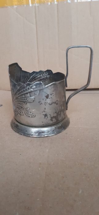 Підстаканник мельхіоровий.