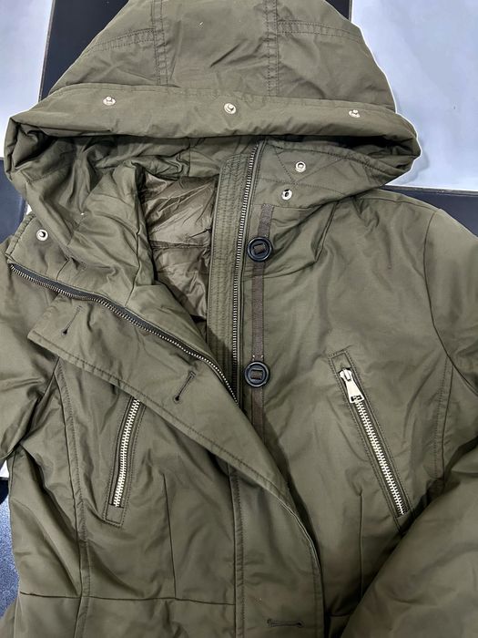 Пуховик ( наповнення пух )