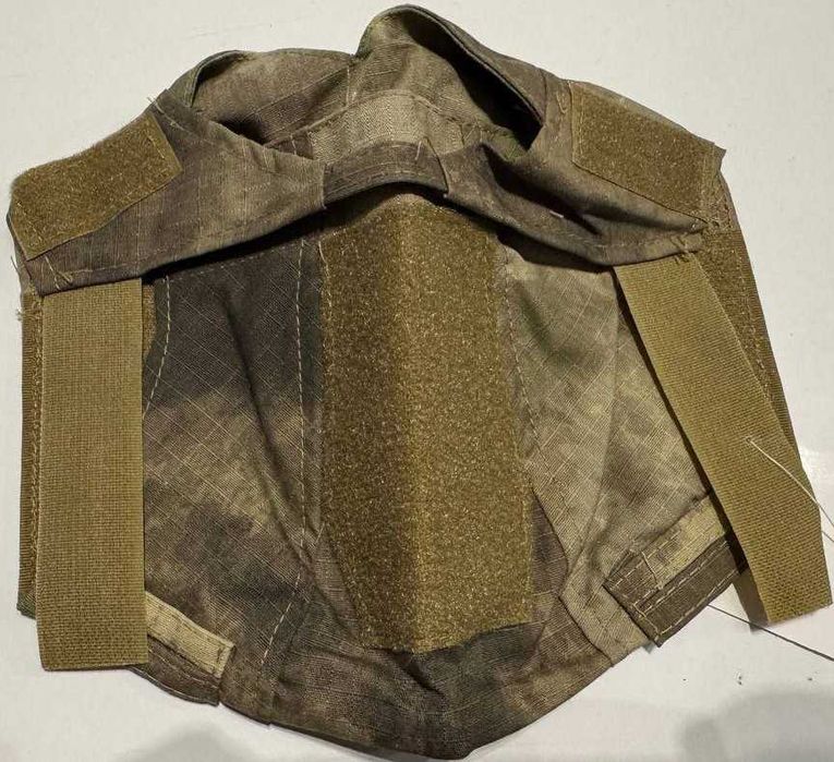 Кавер на шолом Fast M в кольорах Піксель та Вудленд