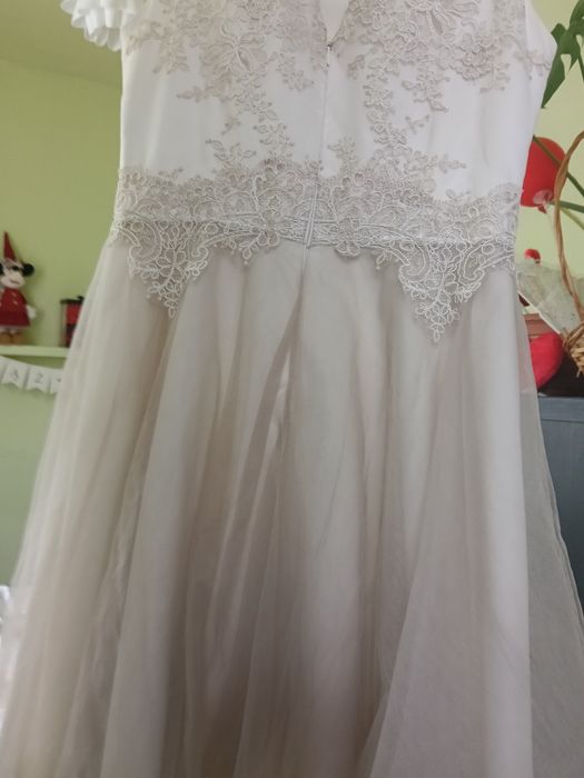 Elegancka sukienka