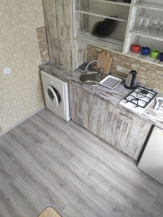 Квартира подобово 1кім.Виписка документів.