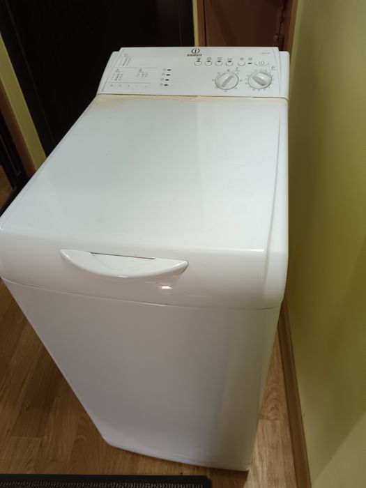 Стиралка Indesit witp 82