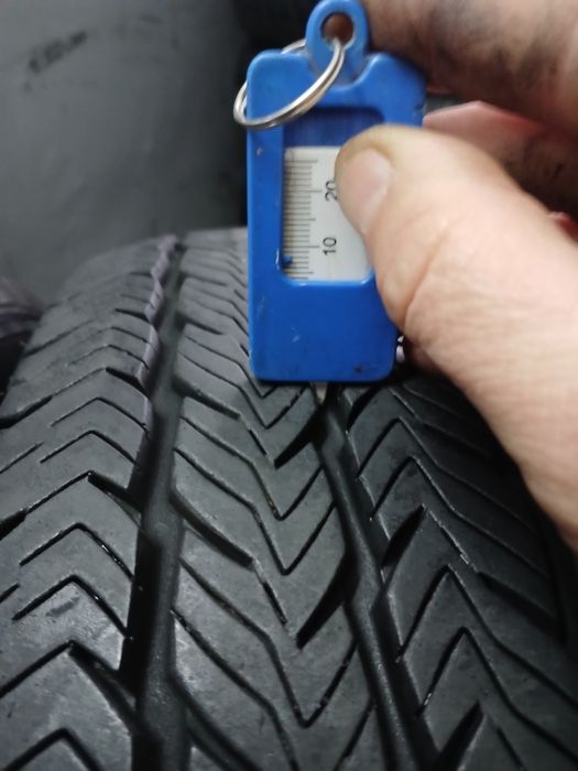 Opony wielosezonowe  wzmacniane Mirage 175/70/14 LT Light Truck