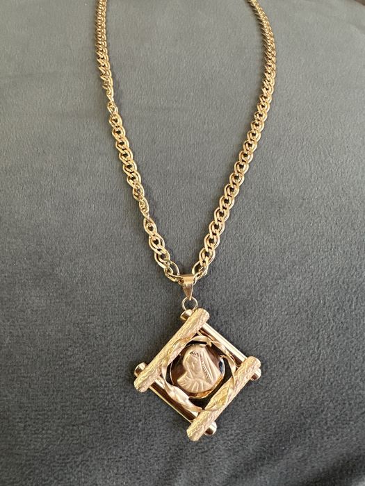 Золоті цепочки.