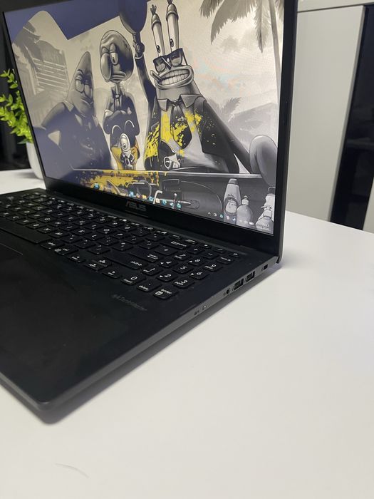 Laptop Asus Vivobook