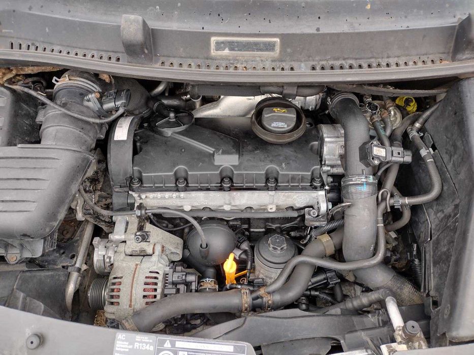 Sharan galaxy alhambra 1.9 TDI 150KM BTB alternator oryginalny bosch