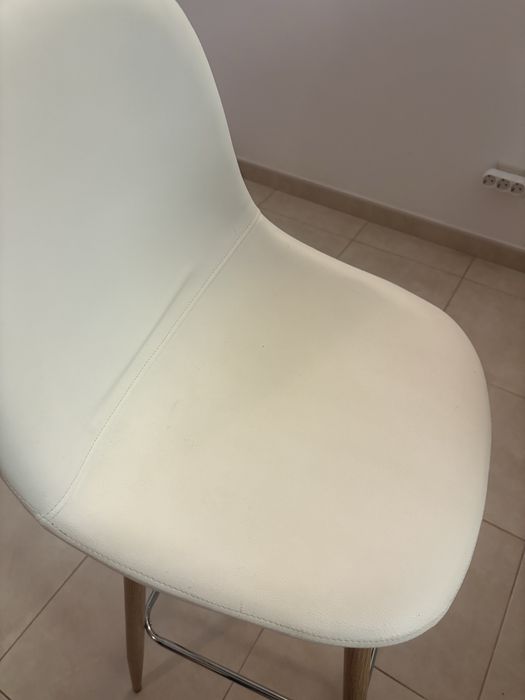 2 cadeiras/bancos altos bar