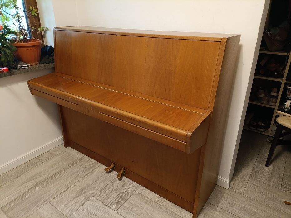 Pianino pfeiffer 114 renner niemiecki steinway okazja