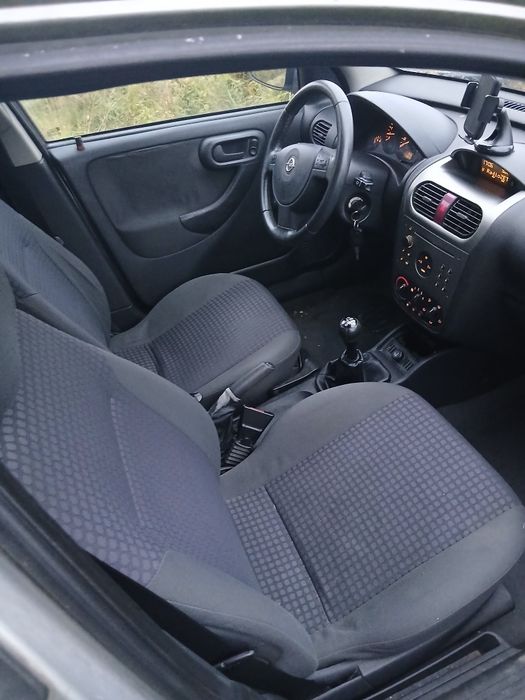 Opel Corsa C 1.2  5 drzwi