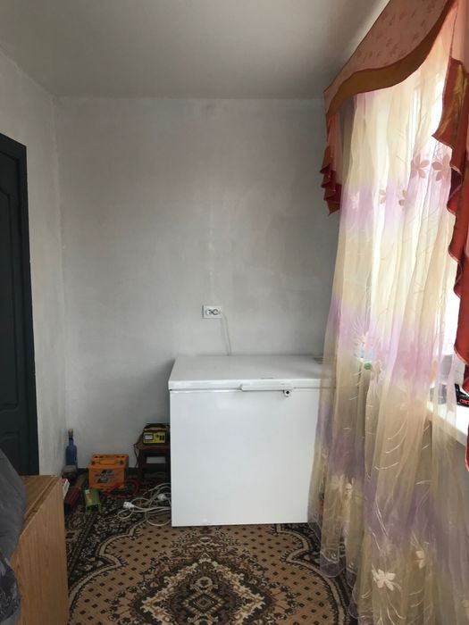 Продам 2-х повирховий будинок