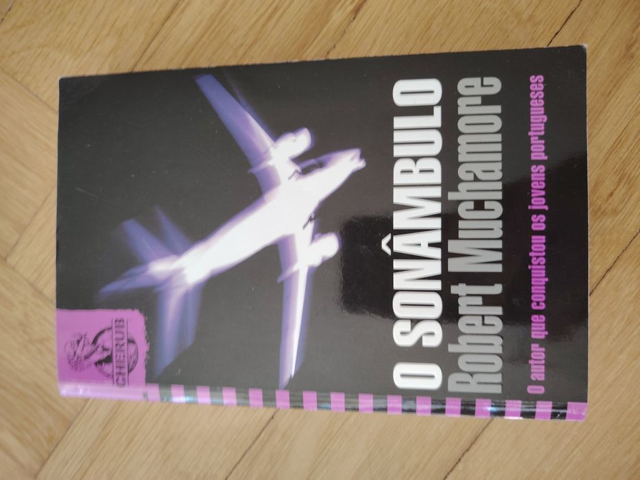 Livro CHERUB "O sonâmbulo" de Robert Muchamore