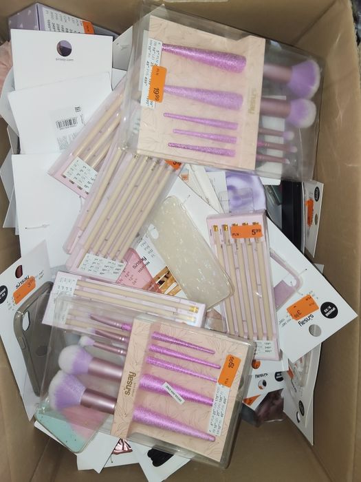 Karton mix Sinsay cały karton bananowiec