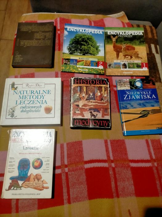 Naturalne metody leczenia i encyklopedie