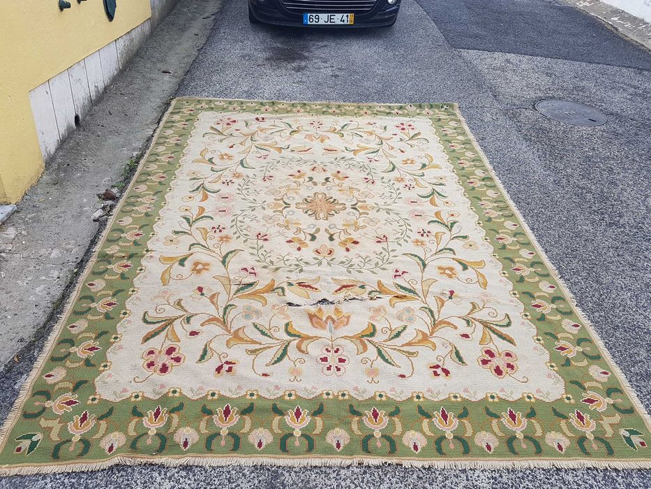 Antique Arraiolos Rug 320x220