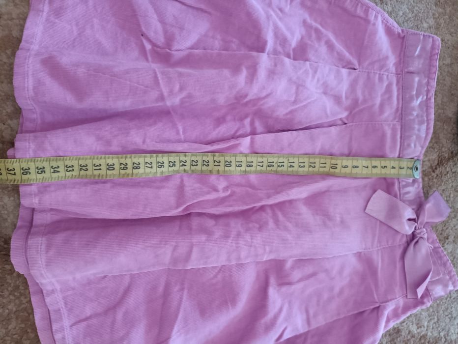 Spódniczka dla dziewczynki 128-134