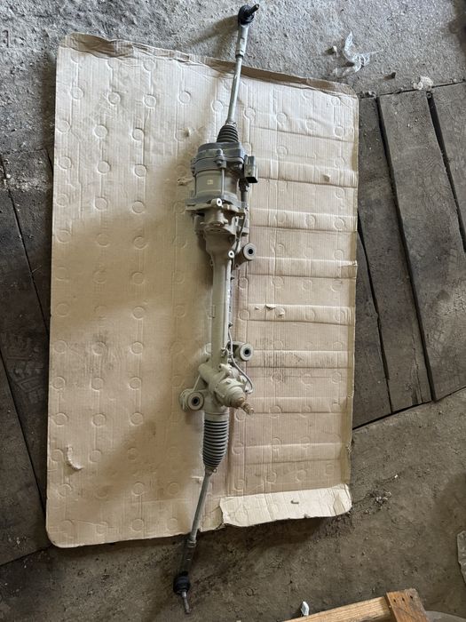 Рульова рейка на Toyota RAV 4. В зборі. 44250-42170