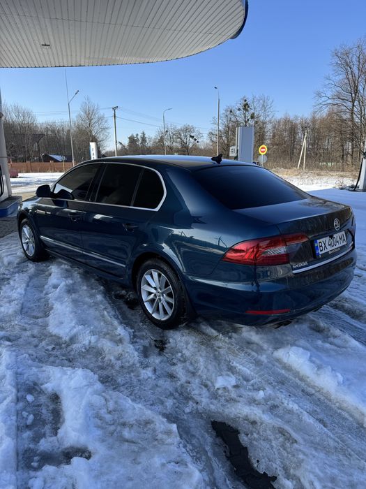 Продам автомобіль Skoda Superb