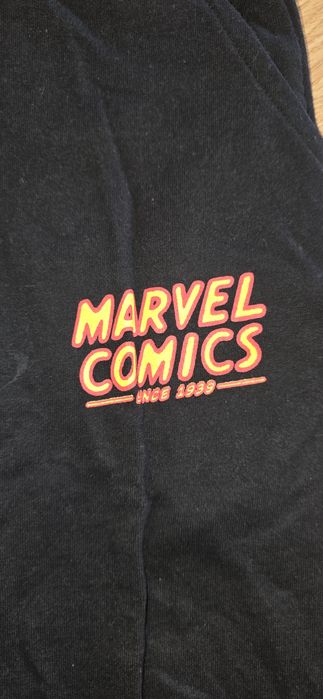 Dres Marvel 116 chłopiec