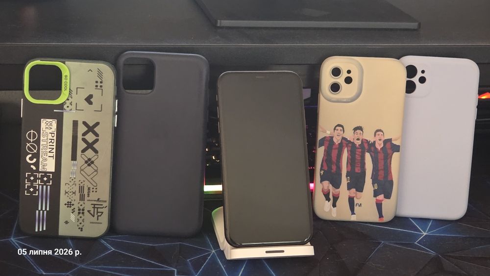 Iphone 11. 64 gb de memória e 4 ram